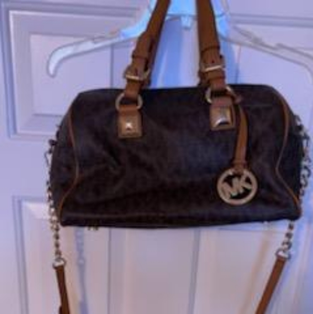 Michael Kors purse